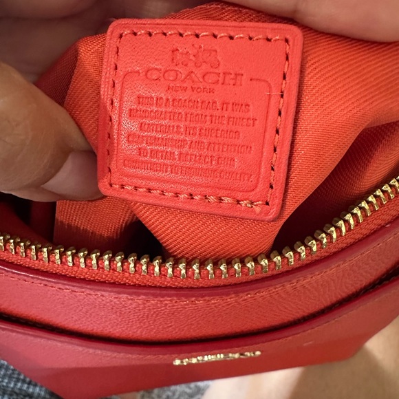 Coach Kitt Messenger Crossgrain Leather Crossbody Bag - Picture 6 of 15